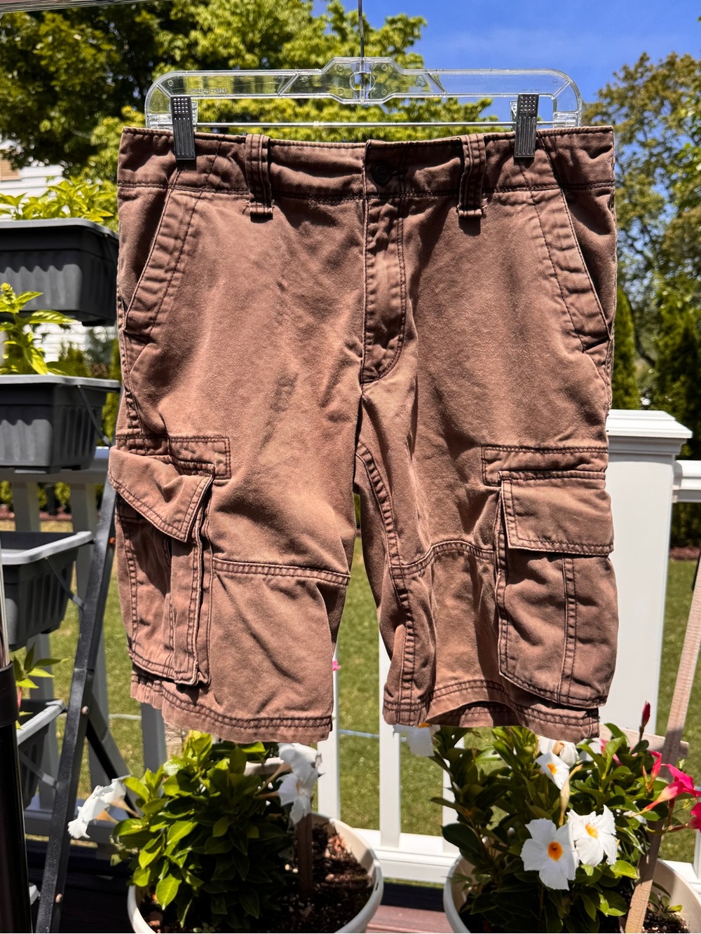 Men's Brown Cargo Shorts - Casual Utility Style